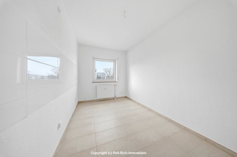 SONNENGL&Uuml;CK: Stilvolle 3-Zimmer-Wohnung mit Balkon in Neureut zur Vermietung