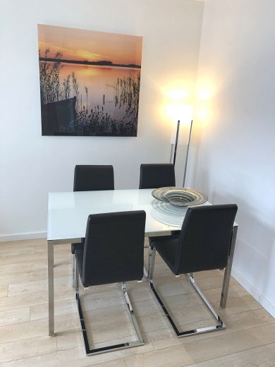 Sch&ouml;ne 2 Zimmer-Wohnung in Unterbilk inkl. NK High-Speed W-Fi und Reinigung