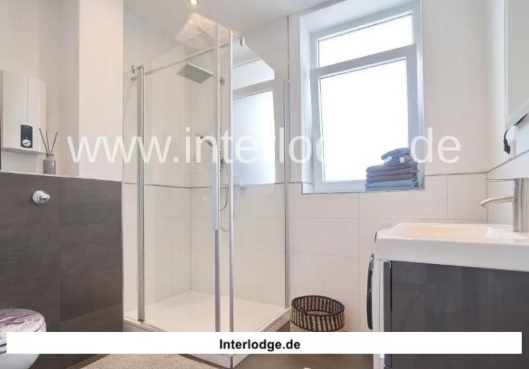 INTERLODGE: Essen-Holsterhausen, komfortabel m&ouml;blierte und gro&szlig;z&uuml;gig geschnittene 2-Zi.-Whg.