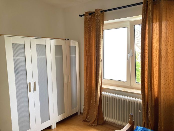 3-Zimmer-Wohnung mit Balkon in Wittlaer
