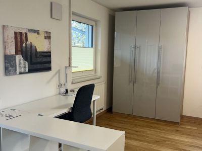 M&ouml;bliertes Business-Apartment mit Balkon in Waging am See