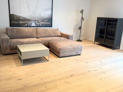 Pempelfort: Stylische 3-Zimmer-Wohnung mit Balkon