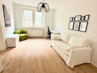 Pempelfort: Stylische 3-Zimmer-Wohnung mit Balkon