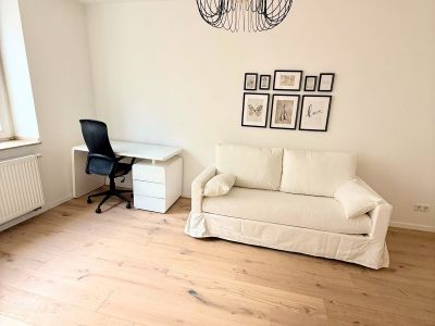 Pempelfort: Stylische 3-Zimmer-Wohnung mit Balkon