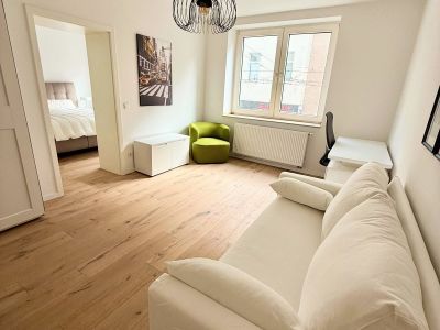 Pempelfort: Stylische 3-Zimmer-Wohnung mit Balkon
