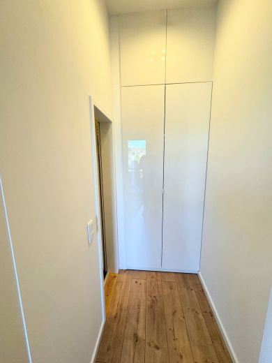 F&uuml;rstenwall: komplett sanierte 2-Zimmer-Wohnung im Hinterhof