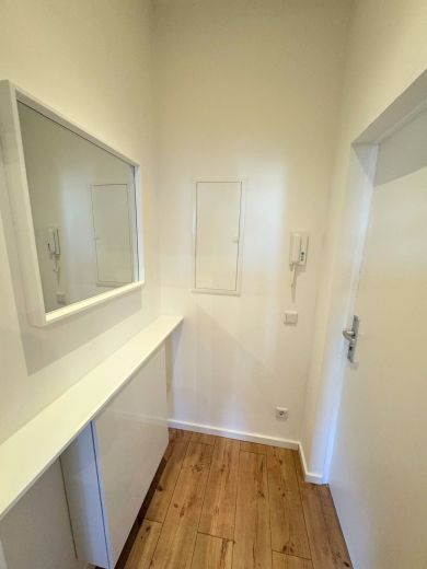 F&uuml;rstenwall: komplett sanierte 2-Zimmer-Wohnung im Hinterhof