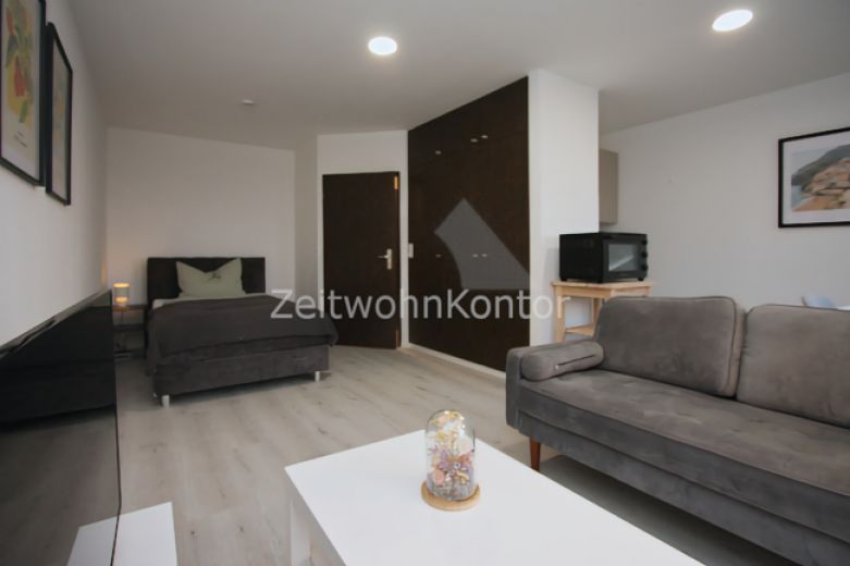 Schick in ruhiger Lage mit guter Anbindung, WLAN aktiv!