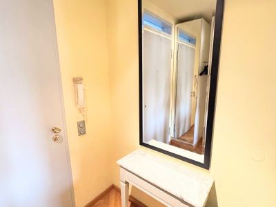 Pempelfort: 1,5 -Zimmer-Altbauwohnung in prachtvollem Altbau