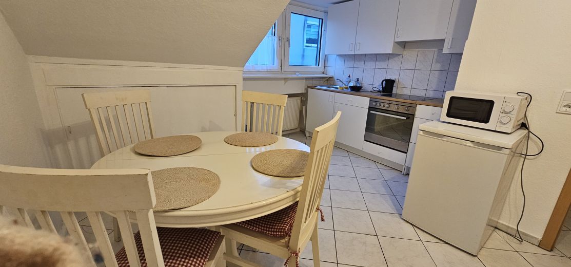 Wohnen auf Zeit/WG/Montagewohnung