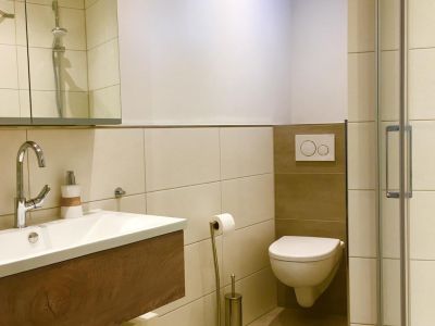 Oberkassel: Top 2-Zimmer-Wohnung mit Balkon