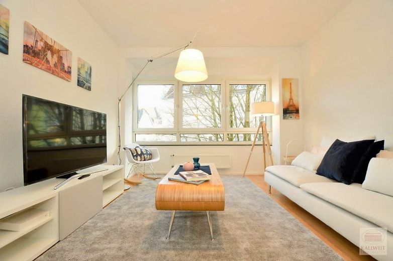 Oberkassel: Top 2-Zimmer-Wohnung mit Balkon