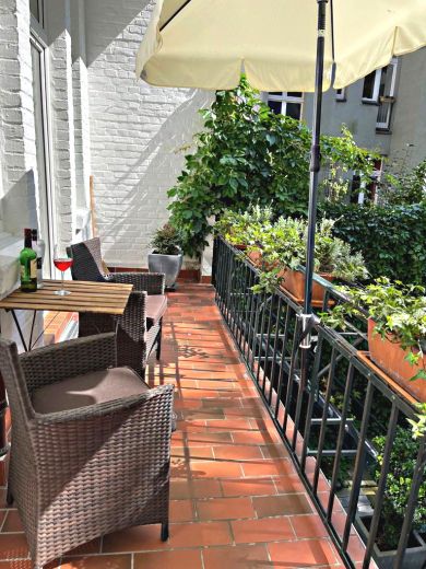 Traumwohnung in saniertem Altbau in Top Lage Unterbilk/Medienhafen