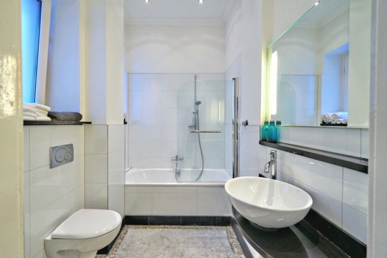 Traumwohnung in saniertem Altbau in Top Lage Unterbilk/Medienhafen