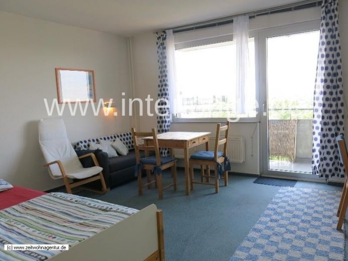 INTERLODGE Helles Apartment in K&ouml;ln-Riehl mit Balkon, Dom- und Rheinblick