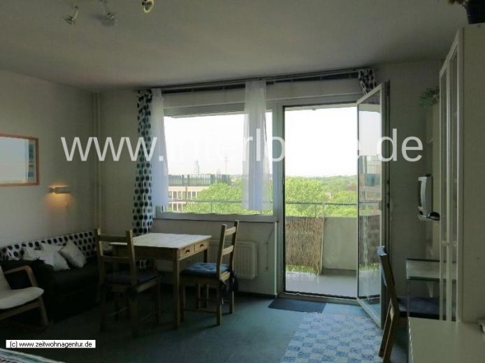 INTERLODGE Helles Apartment in K&ouml;ln-Riehl mit Balkon, Dom- und Rheinblick