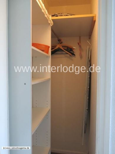 INTERLODGE Helles Apartment in K&ouml;ln-Riehl mit Balkon, Dom- und Rheinblick