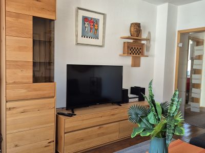 OB-D&uuml;mpten, gem&uuml;tlich, Erstbezug in zentraler, ruhiger Lage. 100 mBit.