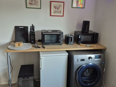 OB-D&uuml;mpten, gem&uuml;tlich, Erstbezug in zentraler, ruhiger Lage. 100 mBit.