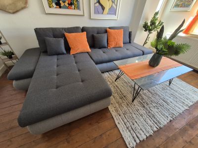 OB-D&uuml;mpten, gem&uuml;tlich, Erstbezug in zentraler, ruhiger Lage. 100 mBit.