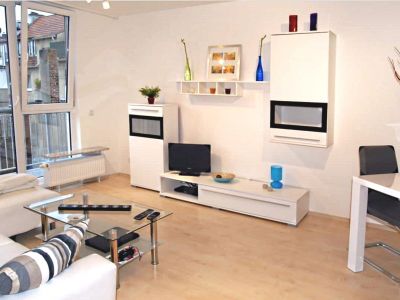 Schicke Wohnung in zentraler Lage in Friedrichstadt / Unterbilk