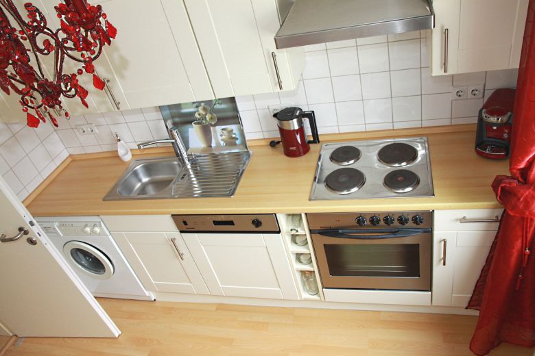 Helles Appartment in Oberkassel mit Sonnenterrasse und Gartenblick