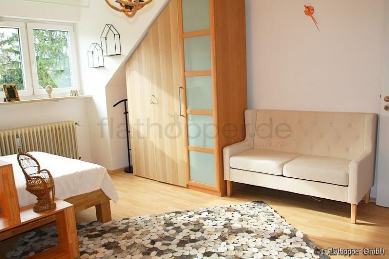 Helles Dachgeschoss-Apartment in M&uuml;nchen - Riem