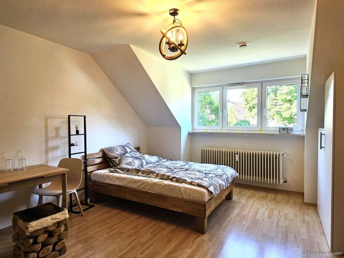 Helles Dachgeschoss-Apartment in M&uuml;nchen - Riem