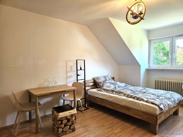 Helles Dachgeschoss-Apartment in M&uuml;nchen - Riem