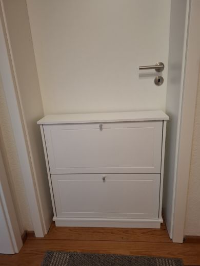 Neue moderne 1 Zi-Wohnung mit excl. Bad und K&uuml;che. Volle Ausstattung mit Klimaanlage. Weingarten bei Karlsruhe.