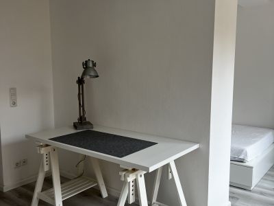 M&ouml;blierte 1-Zimmer-Wohnung mit Terrasse