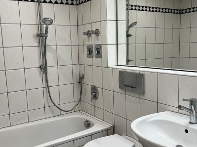 M&ouml;blierte 1-Zimmer-Wohnung mit Terrasse