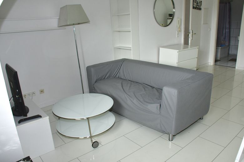 Pempelfort: 2 Zimmer-Maisonette-Apartment