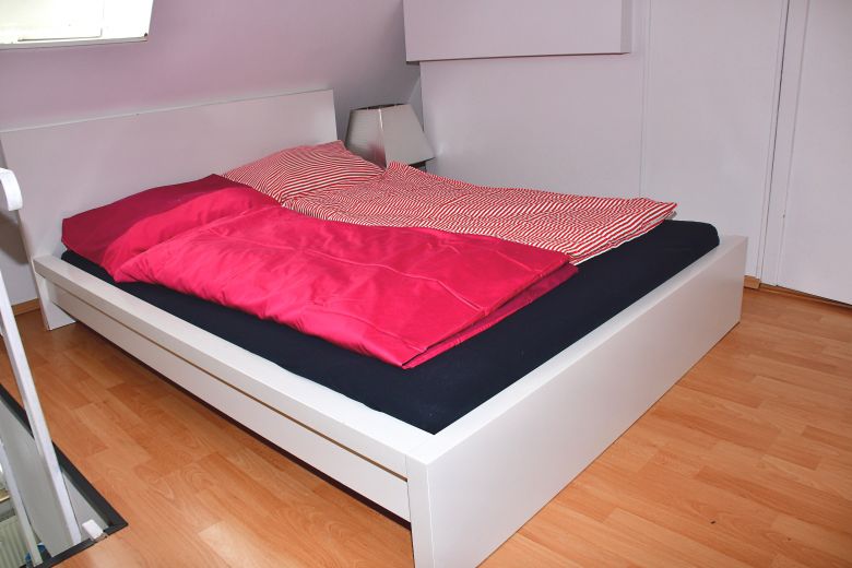 Pempelfort: 2 Zimmer-Maisonette-Apartment