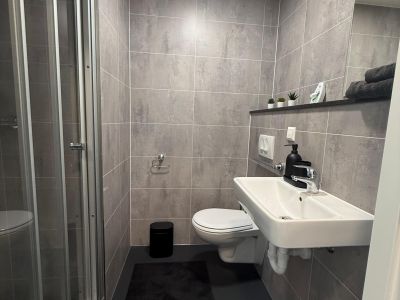 Neue, komplett m&ouml;blierte Wohnungen &ndash; eigene K&uuml;che, eigenes Bad, Fitnessraum und Gemeinschaftsr&auml;ume