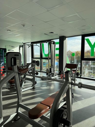 Neue, komplett m&ouml;blierte Wohnungen &ndash; eigene K&uuml;che, eigenes Bad, Fitnessraum und Gemeinschaftsr&auml;ume