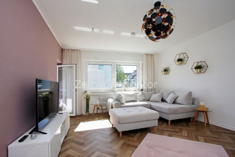 Schick modern in Bredeney mit Balkon in ruhiger Lage mit guter Anbindung, Internet aktiv