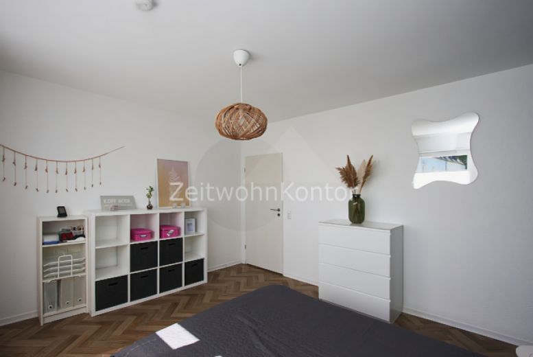 Schick modern in Bredeney mit Balkon in ruhiger Lage mit guter Anbindung, Internet aktiv