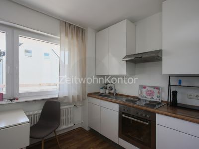 Schick modern in Bredeney mit Balkon in ruhiger Lage mit guter Anbindung, Internet aktiv