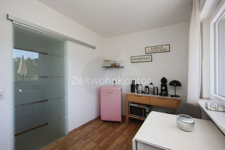 Schick modern in Bredeney mit Balkon in ruhiger Lage mit guter Anbindung, Internet aktiv