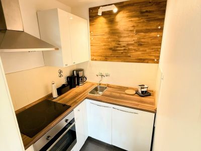 D&uuml;sseltal: 1,5-Zimmer-Wohnung mit Balkon und Blick ins Gr&uuml;ne