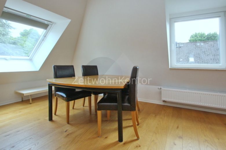 Zeitwohnkontor: Kurzer Weg nach D&uuml;sseldorf und Essen: 2-Raumwohnung  WLAN, Parkett, Garage, Kaminofen