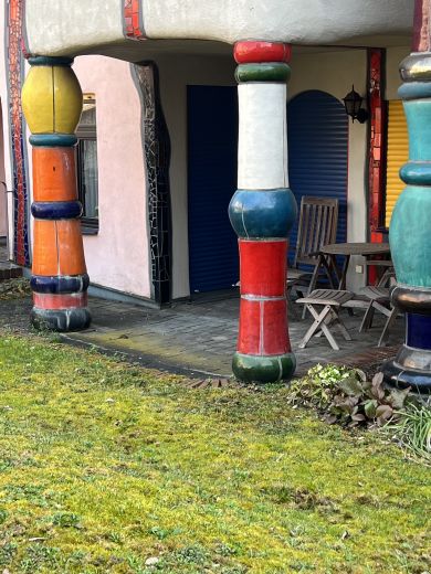 Wohnen im Hundertwasserhaus Plochingen bei Stuttgart