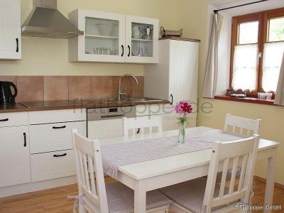 Sch&ouml;ne 2,5-Zimmer-Wohnung mit Terrasse bei A&szlig;ling, n&auml;he Grafing