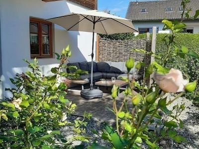 Sch&ouml;ne 2,5-Zimmer-Wohnung mit Terrasse bei A&szlig;ling, n&auml;he Grafing