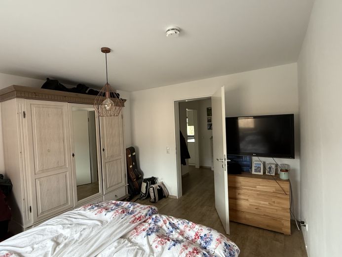 Vollm&ouml;blierte 2-Zimmer-Wohnung in K&ouml;ln-Zollstock zur Untermiete (60 m&sup2;, modern & lichtdurchflutet)