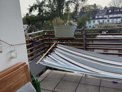 Vollm&ouml;blierte 2-Zimmer-Wohnung in K&ouml;ln-Zollstock zur Untermiete (60 m&sup2;, modern & lichtdurchflutet)