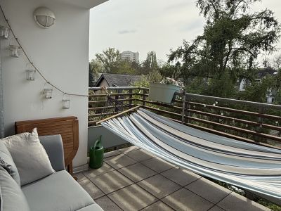 Vollm&ouml;blierte 2-Zimmer-Wohnung in K&ouml;ln-Zollstock zur Untermiete (60 m&sup2;, modern & lichtdurchflutet)
