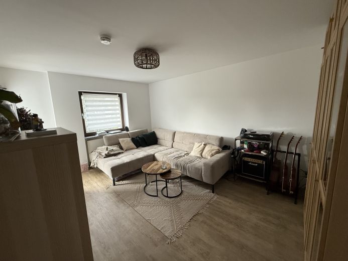 Vollm&ouml;blierte 2-Zimmer-Wohnung in K&ouml;ln-Zollstock zur Untermiete (60 m&sup2;, modern & lichtdurchflutet)