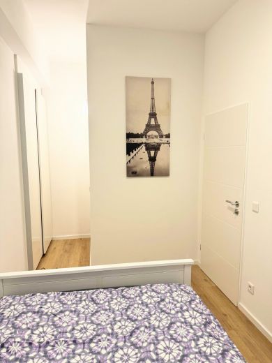 F&uuml;rstenwall: komplett sanierte 2-Zimmer-Wohnung